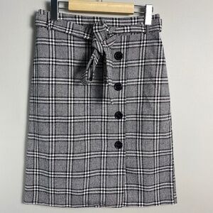 Hyfve Women's Gray / Black Check Skirt with Tie Belt Size Medium